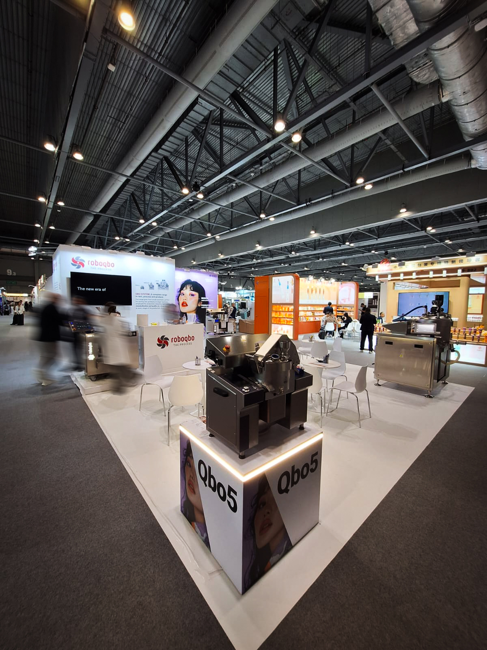 3. ROBOQBO_COSMOPROF HONG KONG.jpg