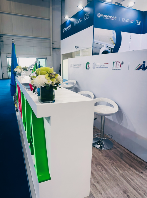 ICE_AIRSHOW DUBAI_1.jpg