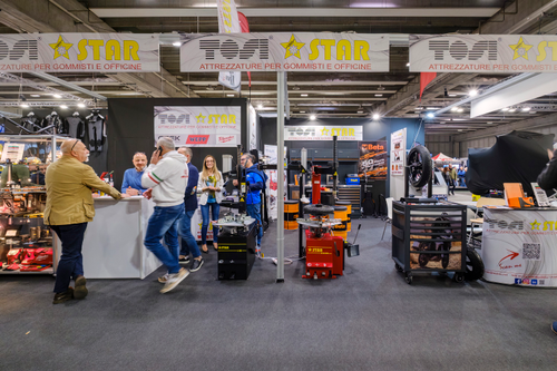 MotorBikeExpo_2023_doc 468.JPEG