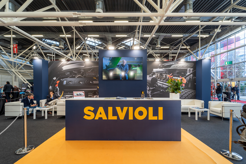 TOP MOTORS SALVIOLI S.R.L. - AUTO & MOTO D'EPOCA BOLOGNA 10-2025