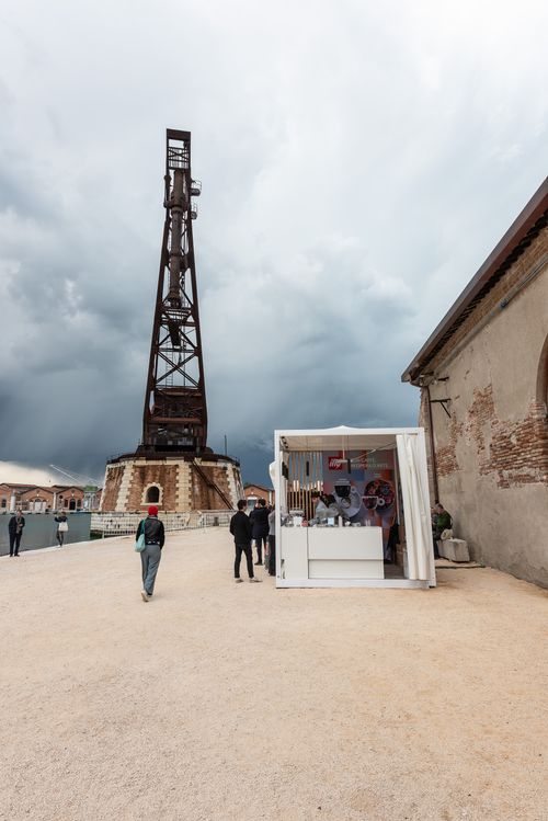 BiennaleVenezia2024doc_0110.jpg