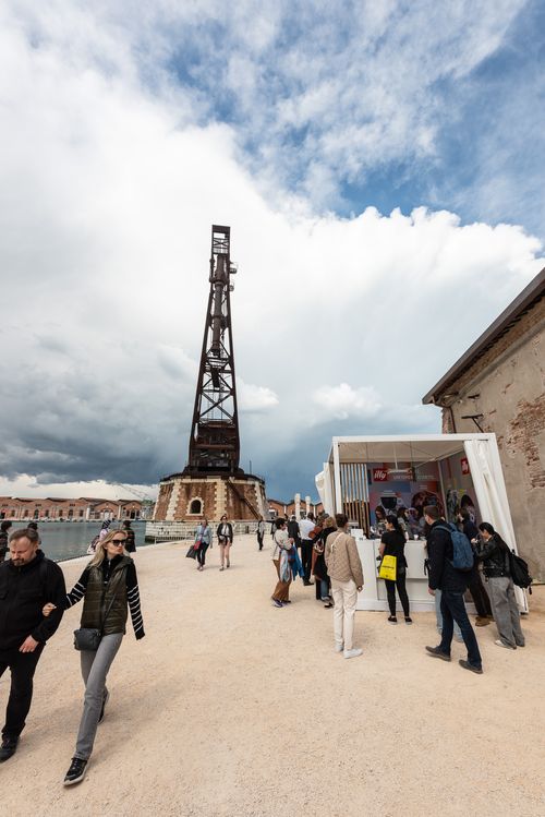 BiennaleVenezia2024doc_0107.jpg
