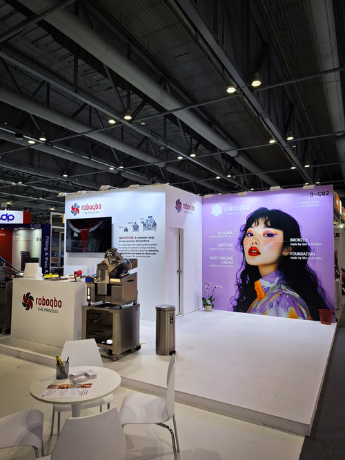 2. ROBOQBO_COSMOPROF HONG KONG.jpg