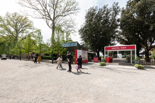 BiennaleVenezia2024sel_0009.jpg