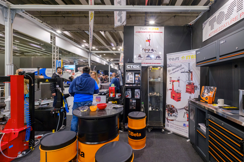 MotorBikeExpo_2023_doc 465.JPEG