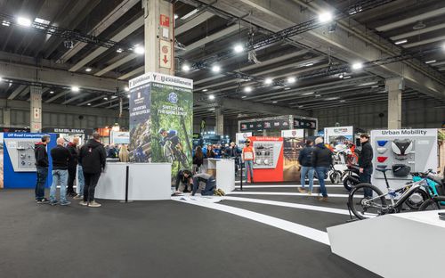 Product 21801 MotorBikeExpo2024sdoc_0084.jpg