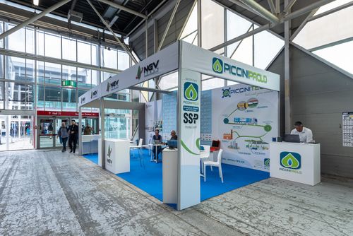 DronitalyFuelingdoc_2024_0161.jpg