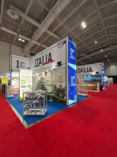 UNIVERSAL MARKETING SRL - SIAL TORONTO  (CA) 05-2025